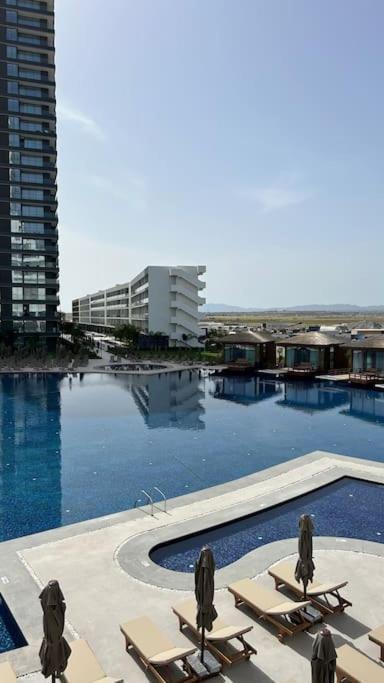Grand Sapphire Resort Long Beach Trikomo Eksteriør bilde